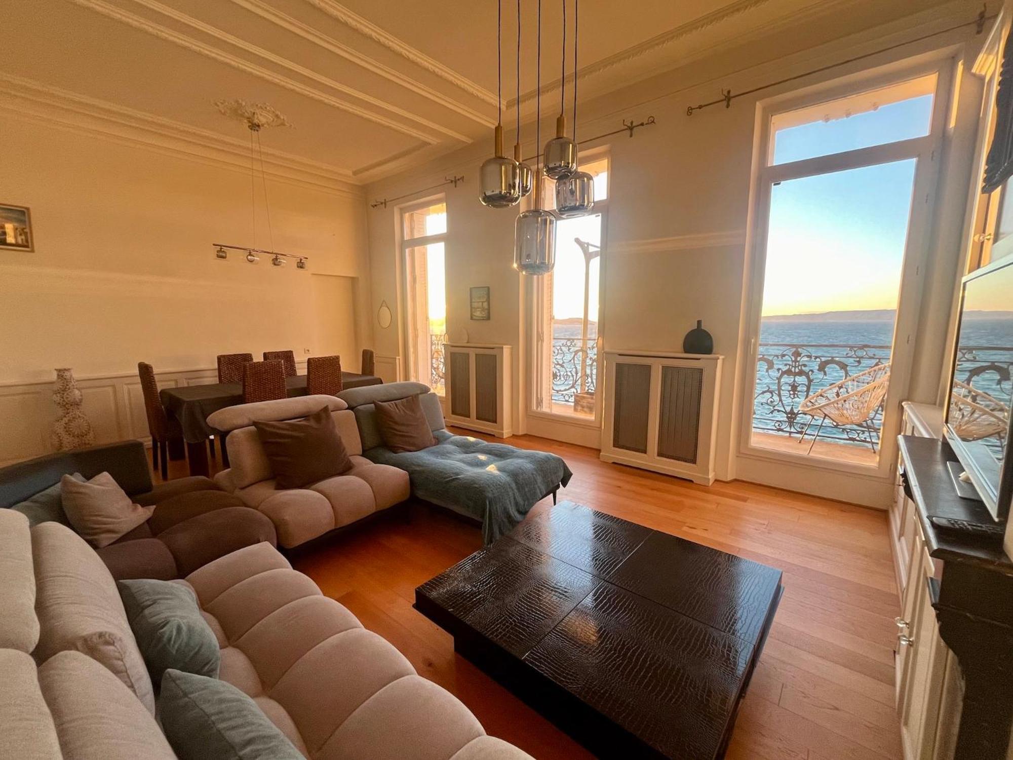 Appartement Sur La Corniche Kennedy Face A La Mer Marseille Ngoại thất bức ảnh